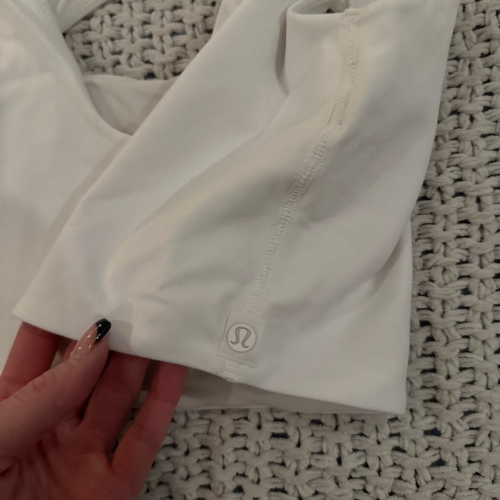 Lululemon white sports bra - Picture 4 of 4